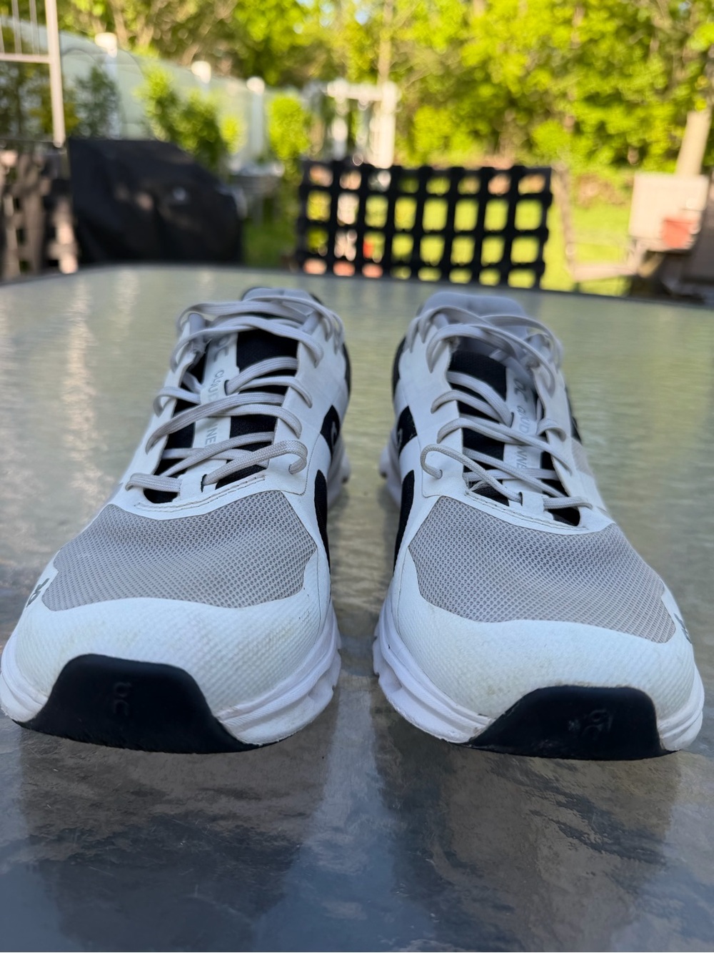 On Men's Cloudrunning Shoes in White, Gray & Black - Picture 9 of 14